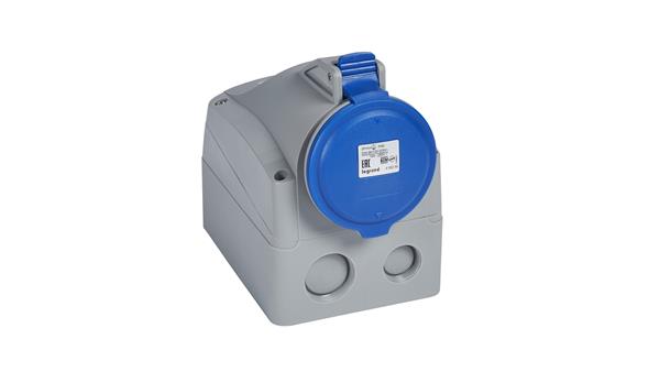 TOMADA INDUSTRIAL TEMPRA 32A 3P+N+T 200/250V IP44- 555256 27.11.017 